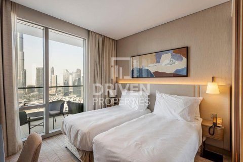 Снять в аренду квартиру в Vida Residences Dubai Mall, Даунтаун Дубай (Даунтаун Бурдж Дубай), Дубай: 2 спальни, 113.16м², № 129843 - фото 9