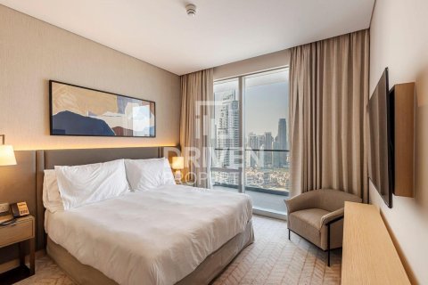 Снять в аренду квартиру в Vida Residences Dubai Mall, Даунтаун Дубай (Даунтаун Бурдж Дубай), Дубай: 2 спальни, 113.16м², № 129843 - фото 8