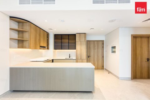 Appartement à Dubai Hills Estate, Dubai, 2 chambres, 129.9 m², № 120702 - photo 2