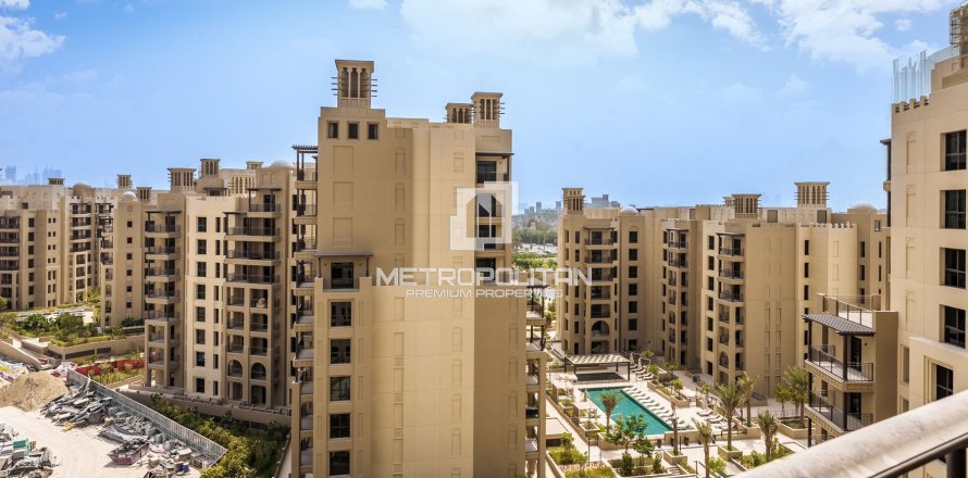 Apartment in Madinat Jumeirah Living, Umm Suqeim, Dubai 3 bedrooms, 172 sq.m. № 72985