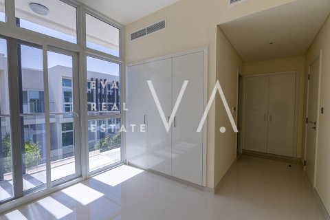 Maison de ville à DAMAC Hills (Akoya by DAMAC), Dubai, 3 chambres, 273.03 m², № 52662 - photo 19