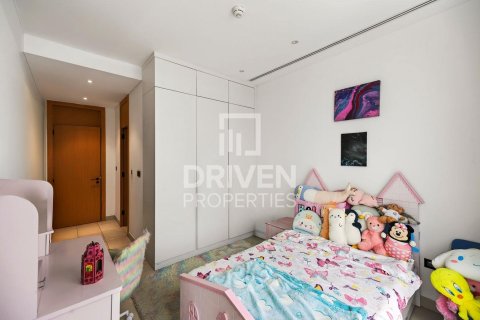 Townhouse in Jumeirah Luxury, Jumeirah Golf Estates, Dubai 4 bedrooms, 177.54 sq.m. № 143074 - photo 10
