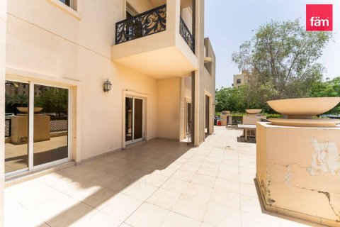 Apartamento en Dubai, 3 dormitorios, 205.2 m², № 109515
