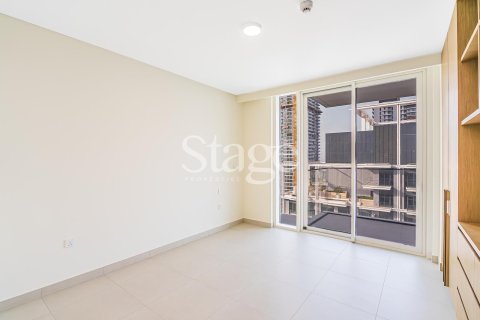 Купить квартиру в EMAAR Beachfront, Dubai Harbour, Дубай: 4 спальни, 226м², № 122068 - фото 11