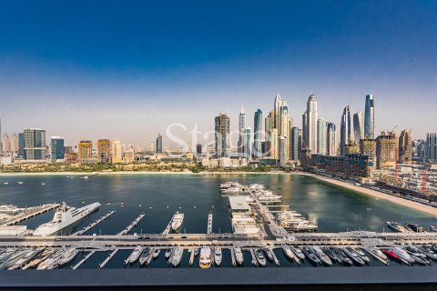 Купить квартиру в EMAAR Beachfront, Dubai Harbour, Дубай: 4 спальни, 226м², № 122068 - фото 2