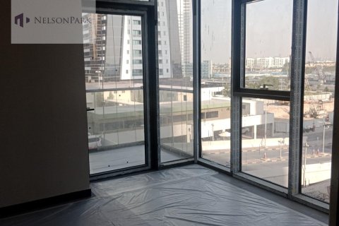 Apartamento en Jumeirah Lake Towers, Dubai, 2 dormitorios, 135.6 m², № 9658 - foto 3
