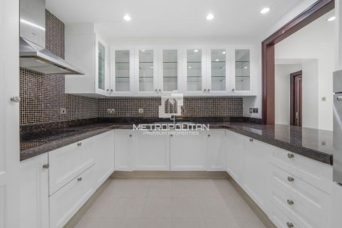 Apartamento en Reehan, Old Town, Dubai, 2 dormitorios, 141 m², № 73303 - foto 26