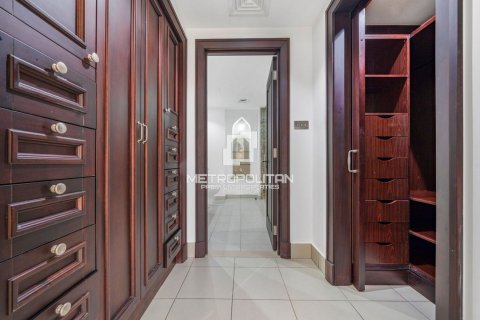 Apartamento en Reehan, Old Town, Dubai, 2 dormitorios, 141 m², № 73303 - foto 28