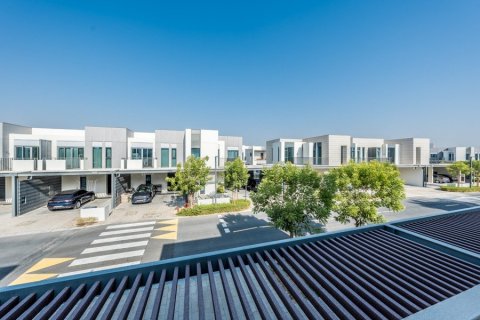 Снять в аренду таунхаус в Arabian Ranches 3, Дубай: 3 спальни, 180.41762600м², № 125085 - фото 20