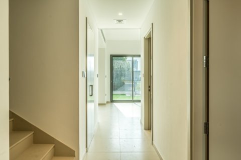 Снять в аренду таунхаус в Arabian Ranches 3, Дубай: 3 спальни, 180.41762600м², № 125085 - фото 21