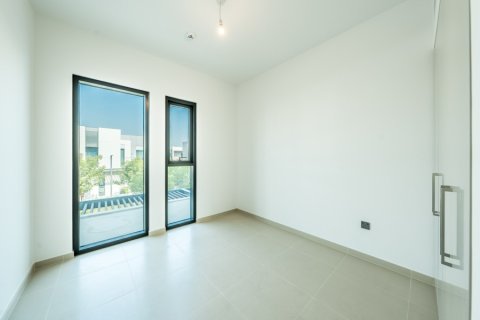 Снять в аренду таунхаус в Arabian Ranches 3, Дубай: 3 спальни, 180.41762600м², № 125085 - фото 14
