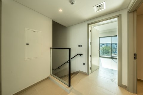 Снять в аренду таунхаус в Arabian Ranches 3, Дубай: 3 спальни, 180.41762600м², № 125085 - фото 19
