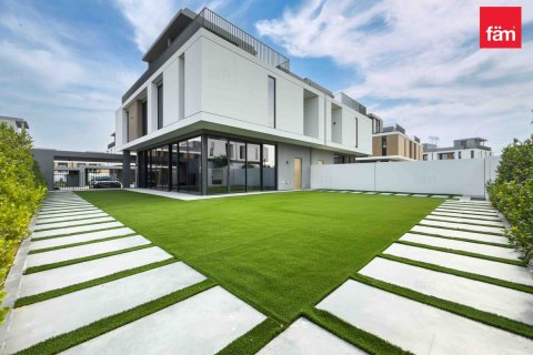 Villa à Dubai, 5 chambres, 419.9 m², № 72149