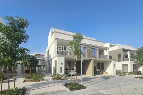 Villa in Aura, Tilal Al Ghaf, Dubai 5 bedrooms, 317 sq.m. № 44095