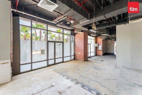 Tienda en Al Barsha, Dubai, 561 m², № 118492 - foto 10