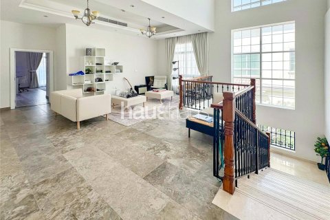 Villa en The Villa, Dubai, 5 dormitorios, 516 m², № 43348 - foto 9