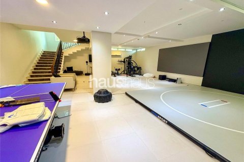 Villa en The Villa, Dubai, 5 dormitorios, 516 m², № 43348 - foto 5