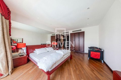 Appartement à Downtown Dubai (Downtown Burj Dubai), Dubai, 2 chambres, 159.42 m², № 128507 - photo 11