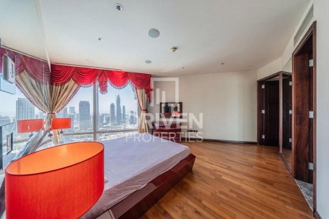 Appartement à Downtown Dubai (Downtown Burj Dubai), Dubai, 2 chambres, 159.42 m², № 128507 - photo 3