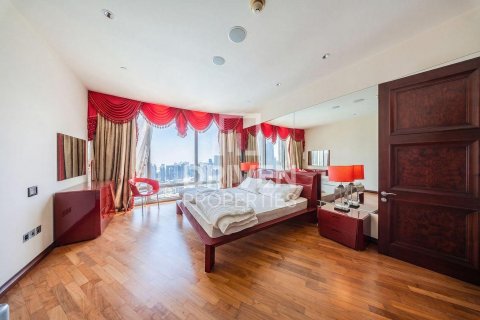 Appartement à Downtown Dubai (Downtown Burj Dubai), Dubai, 2 chambres, 159.42 m², № 128507 - photo 10