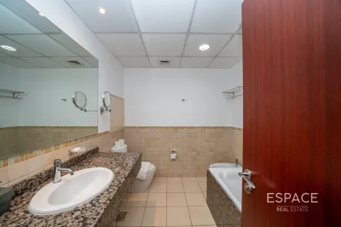 Apartment in Jumeirah Beach Residence, Dubai 2 bedrooms, 118 sq.m. № 122751 - photo 15