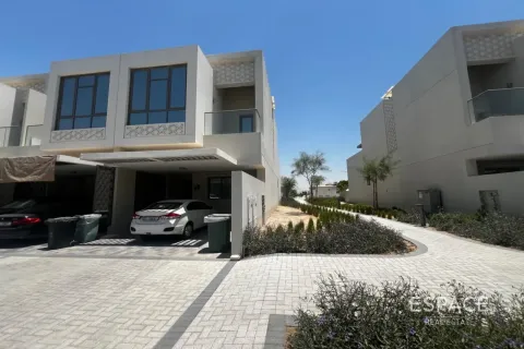 Villa in Al Furjan, Dubai 4 bedrooms, 242 sq.m. № 122749