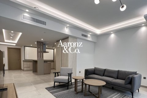 Apartamento en Jumeirah Lake Towers, Dubai, 1 dormitorio, 128 m², № 139309