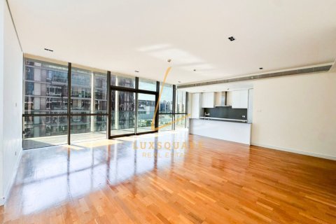 Apartment in Al Wasl, Dubai 3 bedrooms, 203 sq.m. № 134479