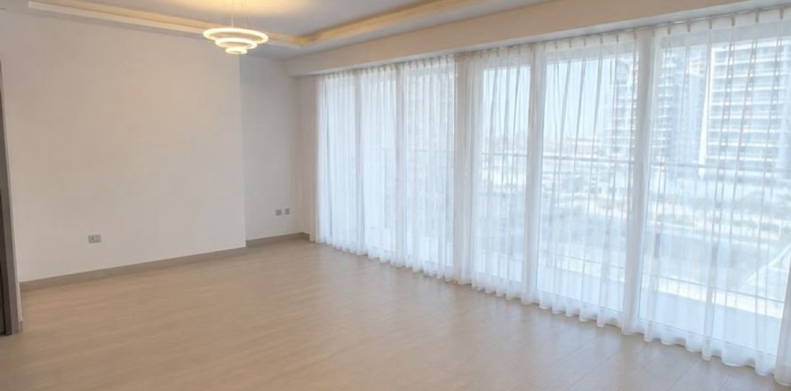 Квартира в Дубае, 1 спальня, 89.4м², № 124975