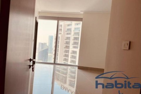 Apartamento en Opera District, Downtown Dubai (Downtown Burj Dubai), Dubai, 2 dormitorios, 74 m², № 3683 - foto 2
