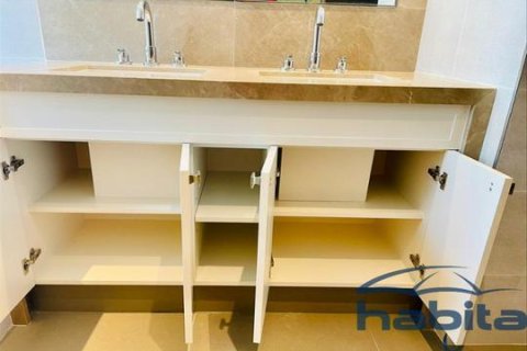 Apartamento en Opera District, Downtown Dubai (Downtown Burj Dubai), Dubai, 2 dormitorios, 74 m², № 3683 - foto 10