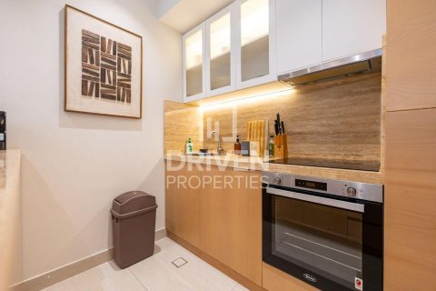 Снять в аренду квартиру в The Residences, Даунтаун Дубай (Даунтаун Бурдж Дубай), Дубай: студию, 85.75м², № 128038 - фото 17