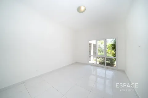 Villa à Meadows 1, Meadows, Dubai, 6 chambres, 457 m², № 122936 - photo 6