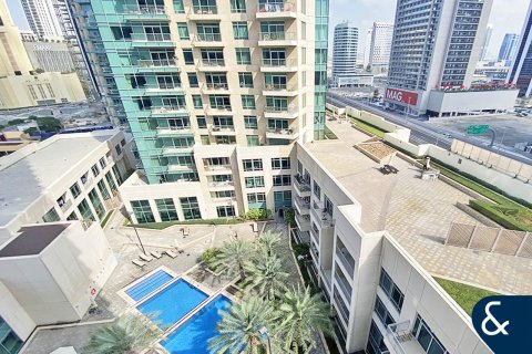 Appartement à BURJ VIEWS à Downtown Dubai (Downtown Burj Dubai), Dubai, 1 chambre, 85 m², № 75900 - photo 3