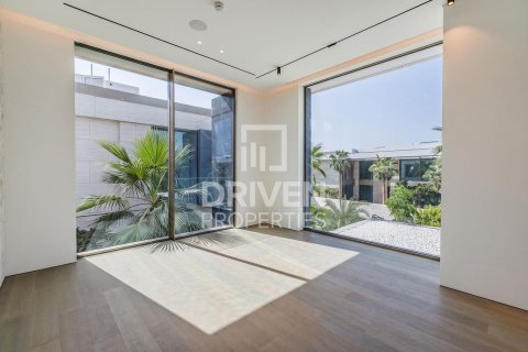 Villa in The Crescent, Palm Jumeirah, Dubai 6 bedrooms, 1760.05 sq.m. № 140113 - photo 16