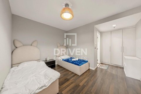 Снять в аренду квартиру в District 10, Джумейра Вилладж Серкл, Дубай: 1 спальня, 108.05м², № 129399 - фото 4