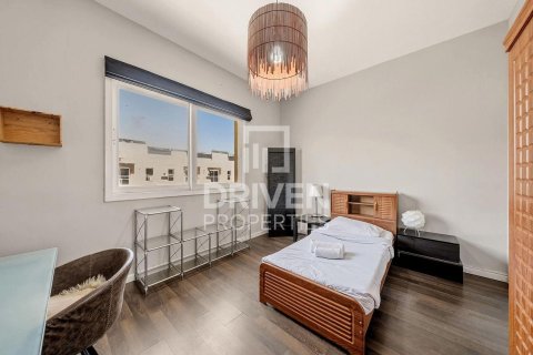Снять в аренду квартиру в District 10, Джумейра Вилладж Серкл, Дубай: 1 спальня, 108.05м², № 129399 - фото 10