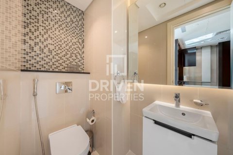 Appartement à Damac Maison The Distinction, Downtown Dubai (Downtown Burj Dubai), Dubai, 3 chambres, 164.44 m², № 142860 - photo 17