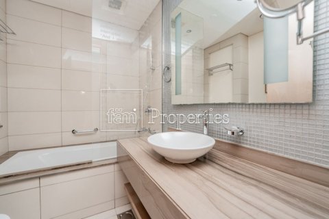Apartment in Business Bay, Dubai 2 bedrooms, 140.7 sq.m. № 115289 - photo 5