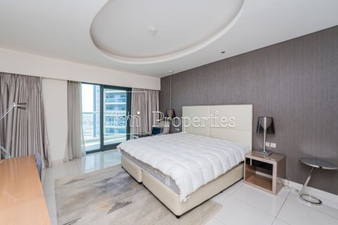 Apartment in Business Bay, Dubai 2 bedrooms, 140.7 sq.m. № 115289 - photo 9