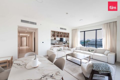 Apartment in Dubai 3 bedrooms, 153.1 sq.m. № 118871