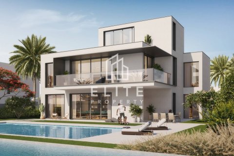 Villa in Dubai 5 bedrooms, 724 sq.m. № 121283
