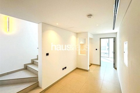 Villa in Aura, Tilal Al Ghaf, Dubai 4 bedrooms, 317 sq.m. № 43793 - photo 9