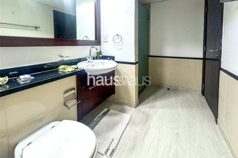 Apartment in The Views, Dubai 2 bedrooms, 118 sq.m. № 43797 - photo 12