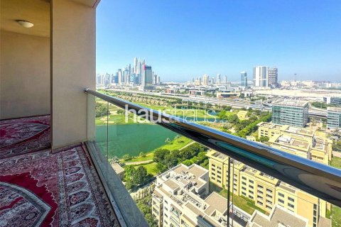 Apartamento en The Views, Dubai, 2 dormitorios, 118 m², № 43797