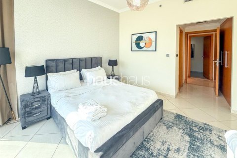 Купить квартиру в Дубай Марине, Дубай: 3 спальни, 214м², № 43542 - фото 9