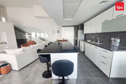 Penthouse in Business Bay, Dubai 1 bedroom, 188.9 sq.m. № 123452 - photo 9