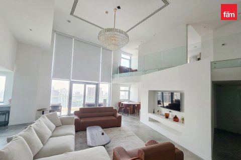 Penthouse in Business Bay, Dubai 1 bedroom, 188.9 sq.m. № 123452 - photo 4