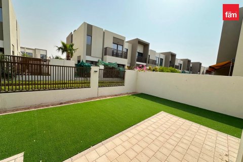 Townhouse in Dubai 4 bedrooms, 244.6 sq.m. № 123455 - photo 6
