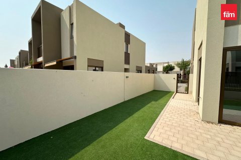 Townhouse in Dubai 4 bedrooms, 244.6 sq.m. № 123455 - photo 12